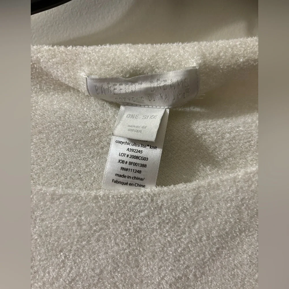 Barefoot Dreams Poncho One Size - Picture 3 of 3